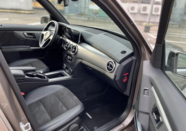 Mercedes-Benz GLK cena 74900 przebieg: 97000, rok produkcji 2012 z Kraków małe 254